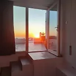 The Cliff Reflections - Adults Only Appartement