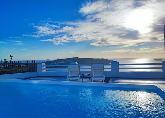 The Cliff Reflections - Adults Only * Megalochori (Santorini)