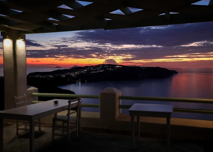 The Cliff Reflections - Adults Only Appartamento Megalochori (Santorini)