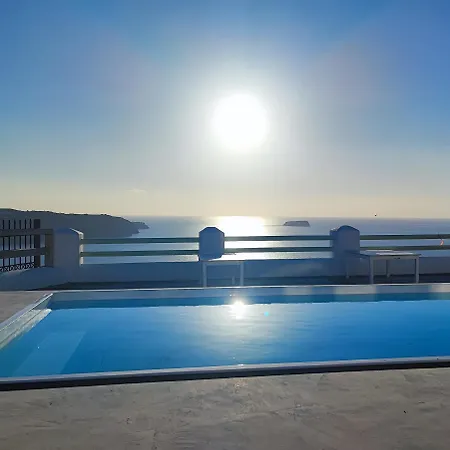 The Cliff Reflections - Adults Only Megalochori (Santorini)